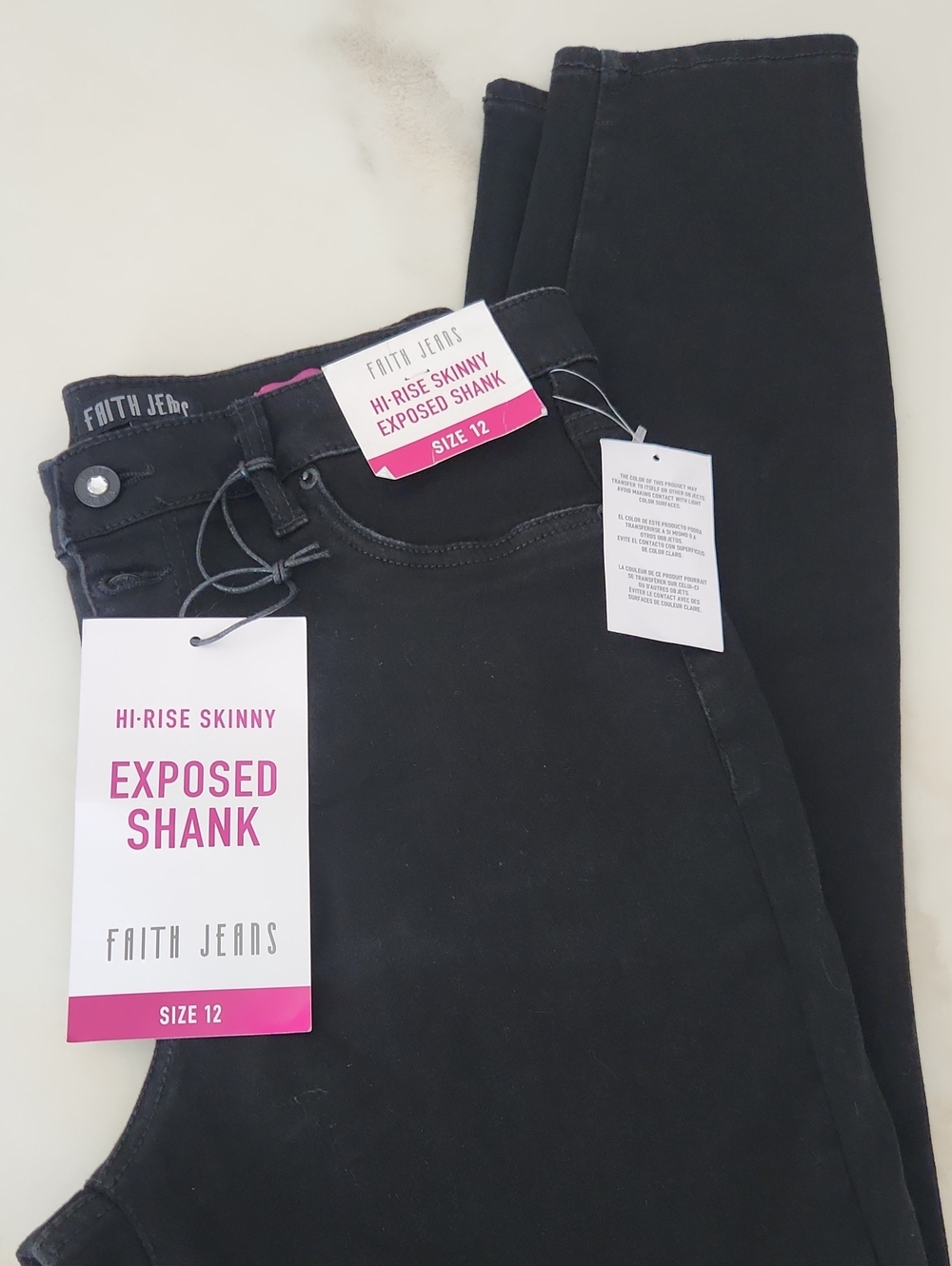 Hi-Rise Stretch Skinny Exposed Shank Jeans - Black. New With Tags!